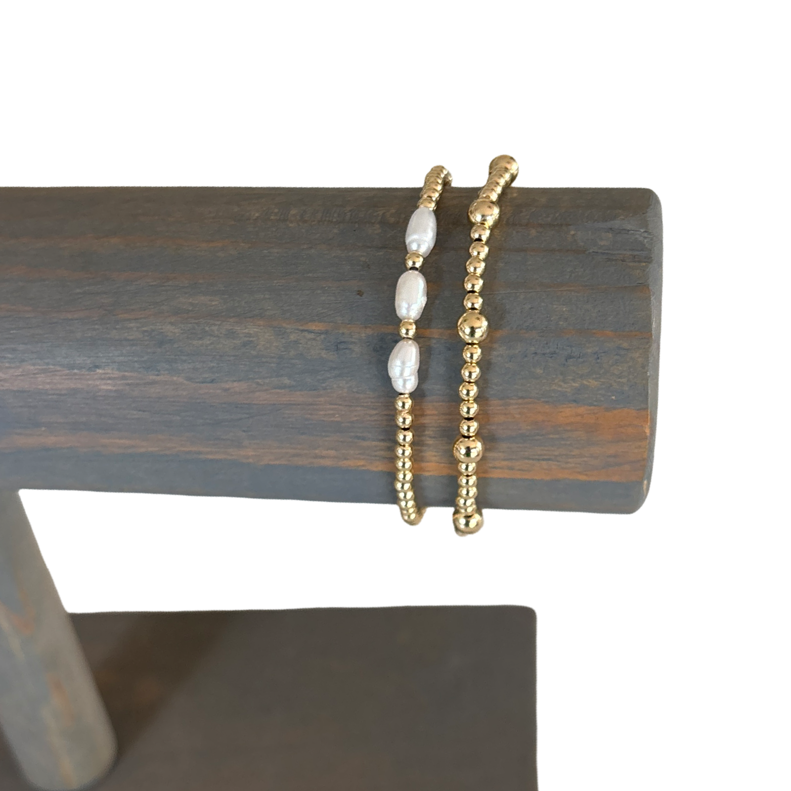 Minimalist 3mm beaded bracelet with  5mm accent beads